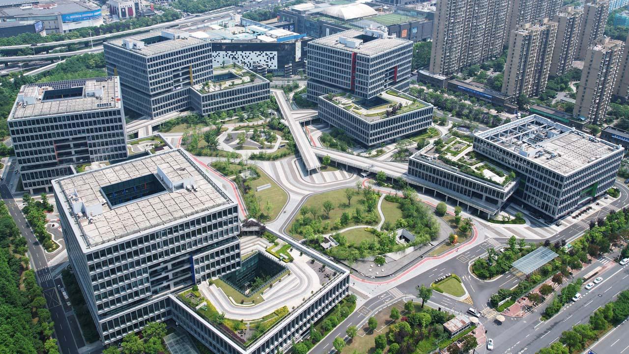 Apple working with Alibaba and Baidu to deliver locally compliant artificial intelligence services in China