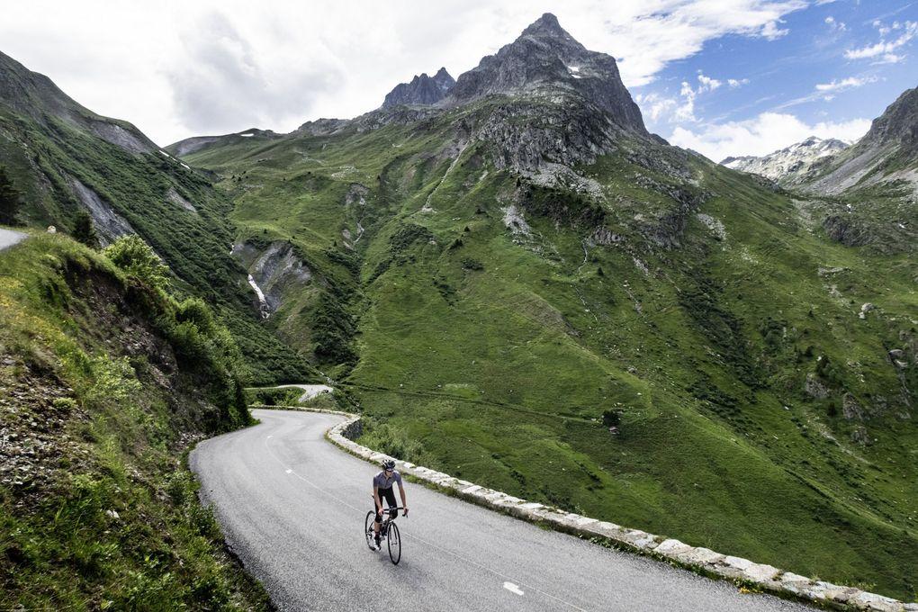 French cyclist Sylvain Mollier travelling on the same remote road as the al-Hilli family shortly before the Chevaline attack