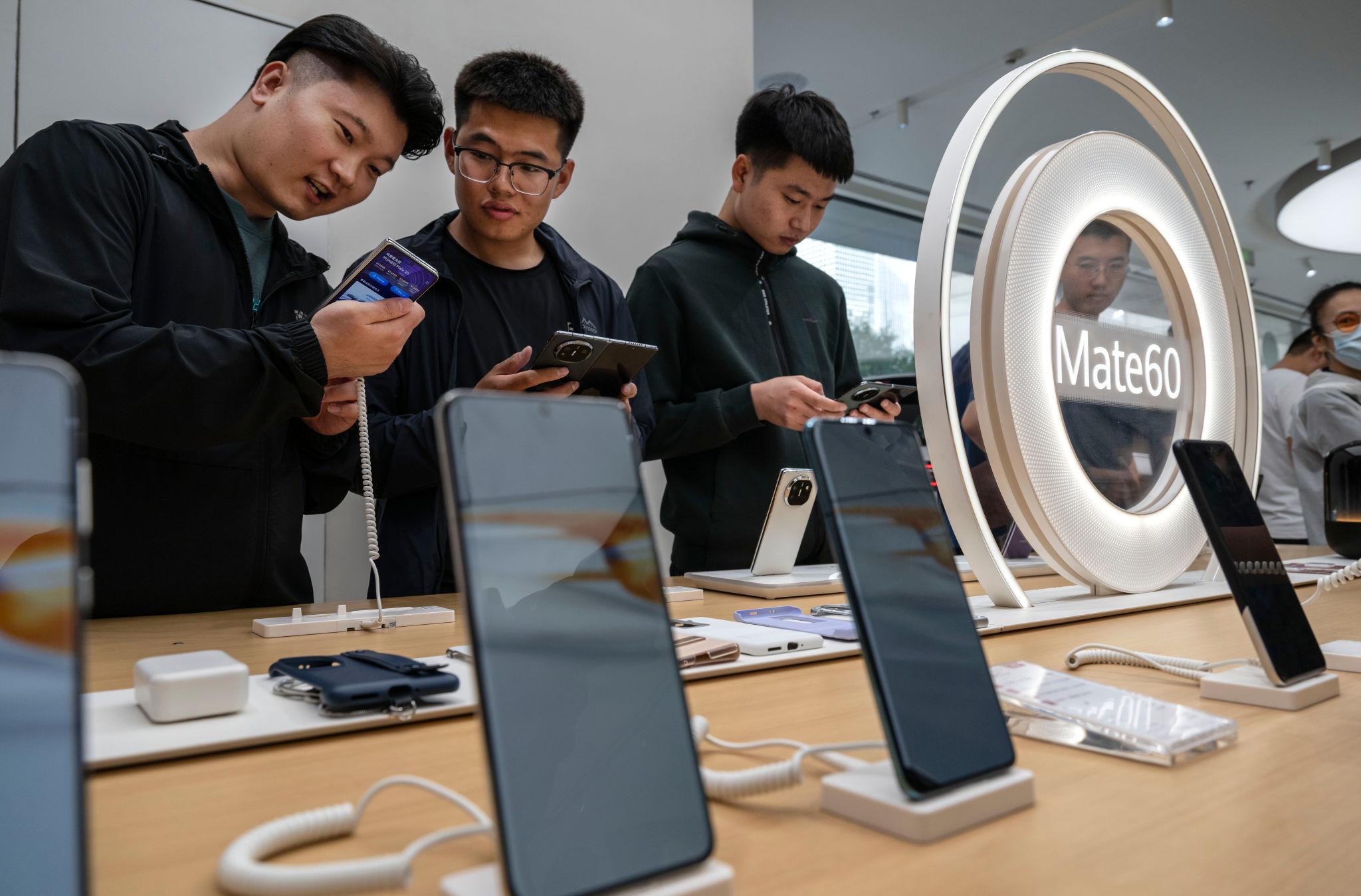 Premium smartphones competing through artificial intelligence features in China’s fast-moving mobile market