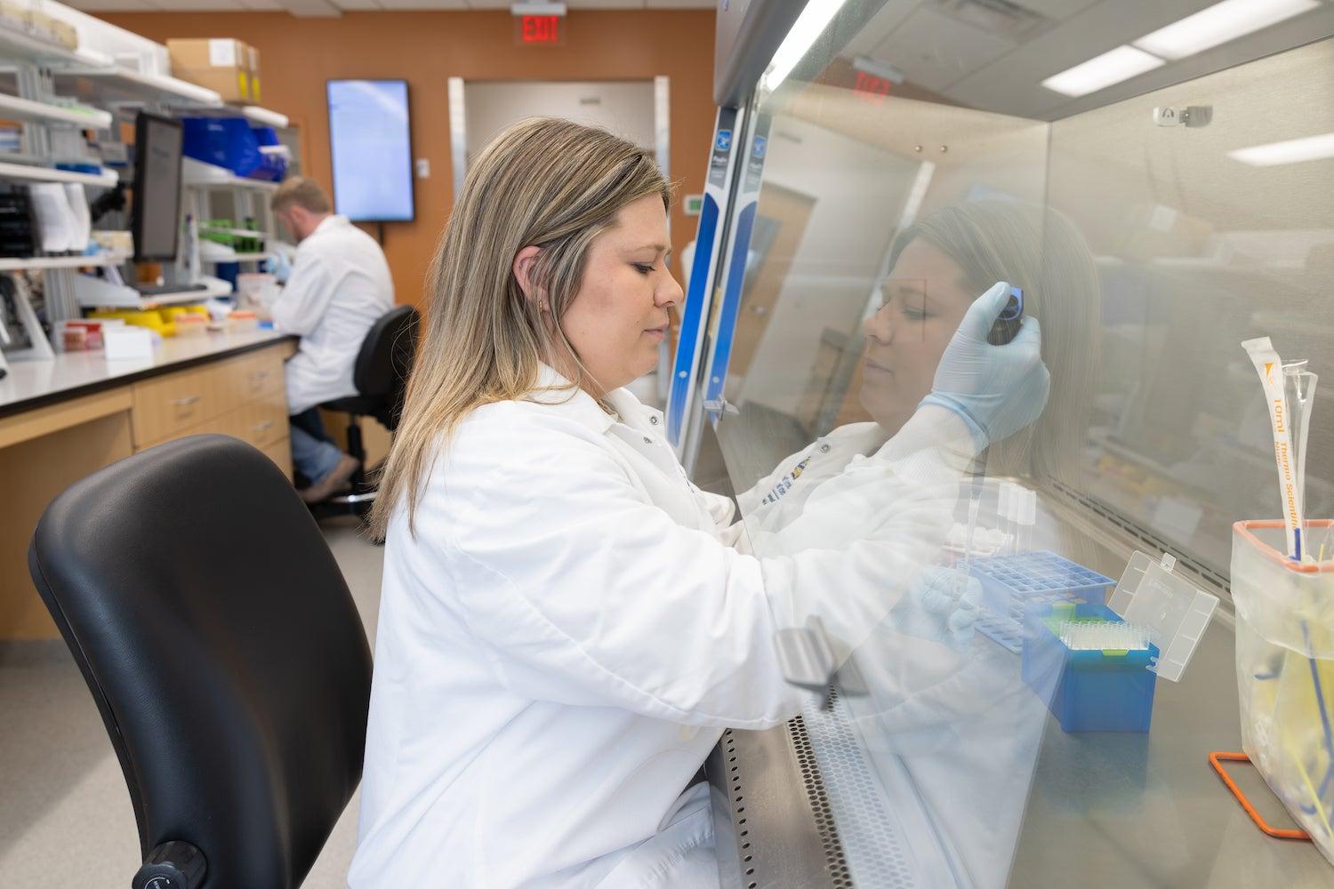 Public health investigators examining a multistate cyclosporiasis outbreak without a confirmed food source
