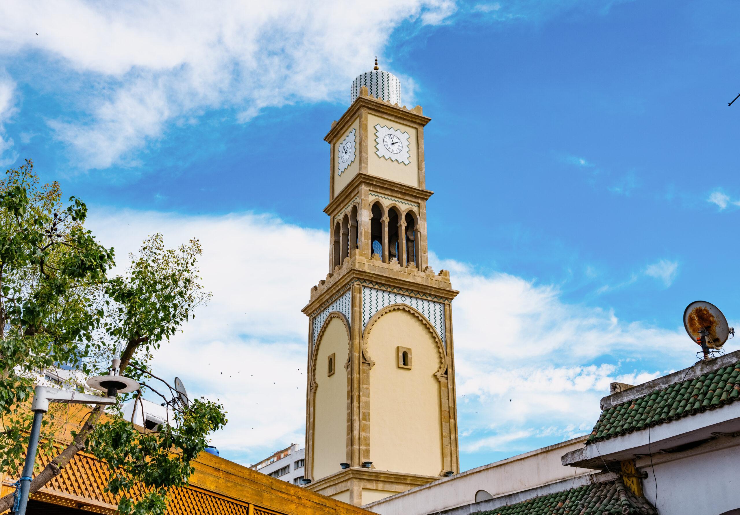 Morocco clock change at 02:00 as the official time returns to 01:00 under GMT